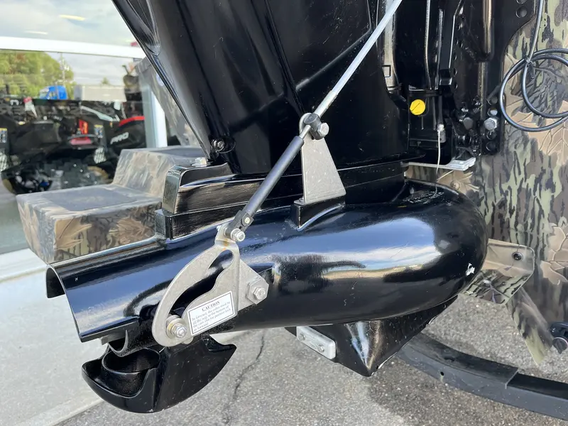 2024 Crestliner JON RETREIVER 1660 CAMOUFLAGE jet boat 40