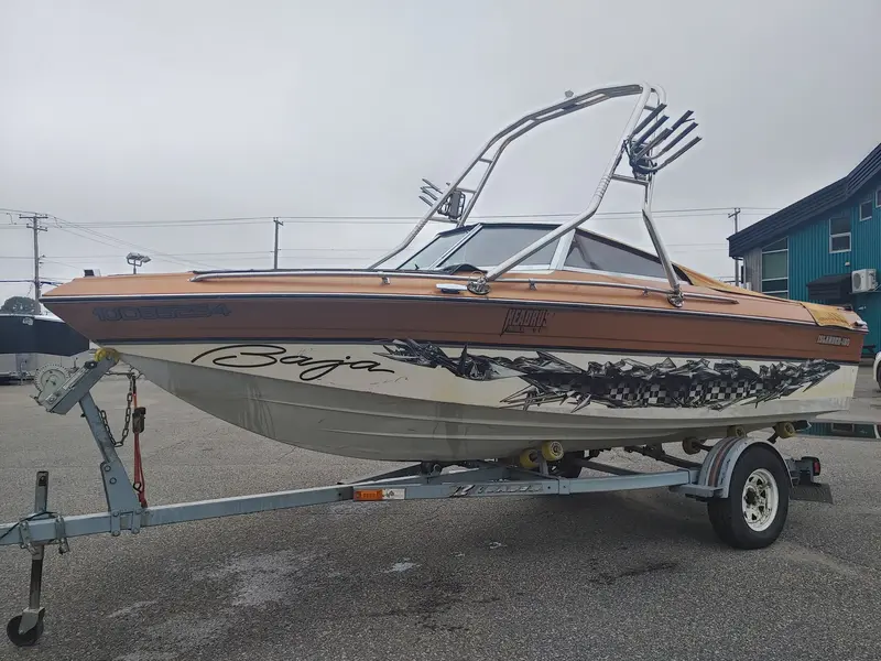 1986 Baja Islander 180