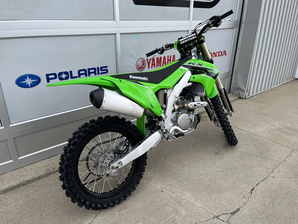 2024 Kawasaki Kx250 alt