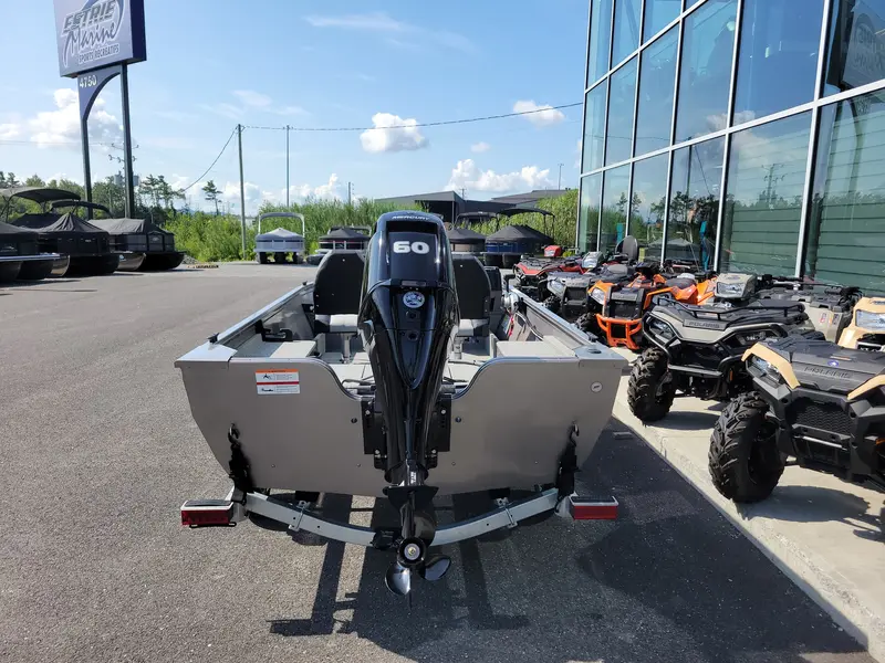 2023 Crestliner 1650 Discovery SC 3 200$ de réduction, jusqu'au 27-04-2025