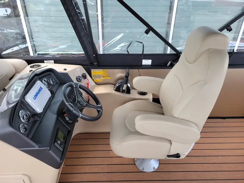 2023 Bentley Legacy 200 Cruise XL