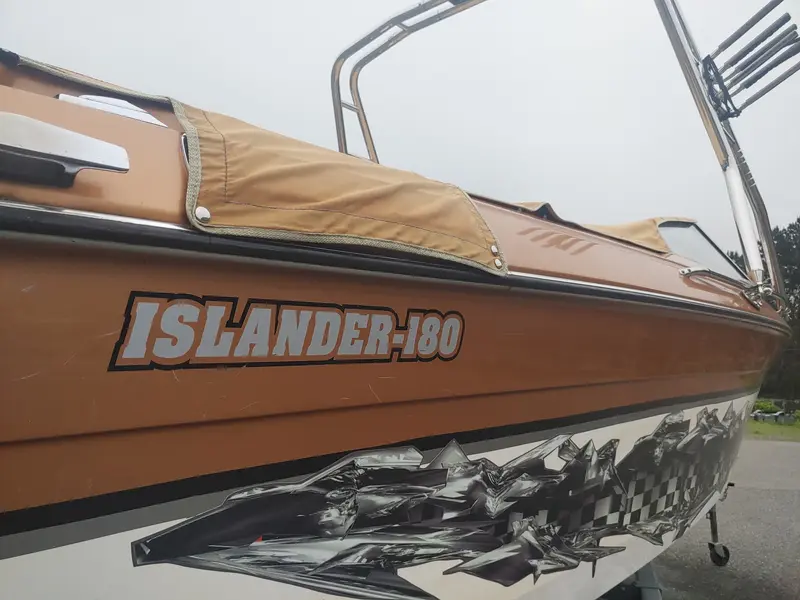 1986 Baja Islander 180