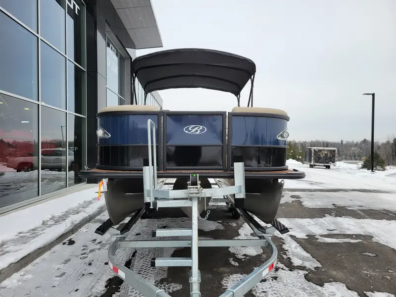 2023 Bentley Elite 223 DC Swing