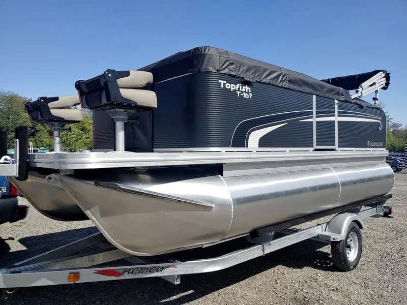 2023 Armada Topfish T-167