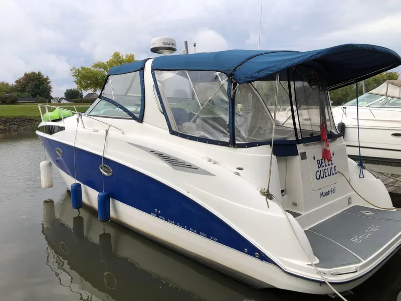 2006 Bayliner 325