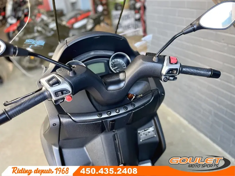 2019 Piaggio MP3 500