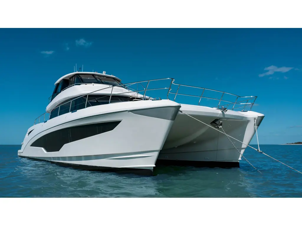 Aquila 70 LUXURY 2026