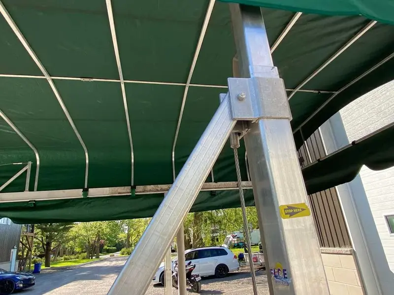 FLOE Élévateur à bateau en aluminium avec toit 2022