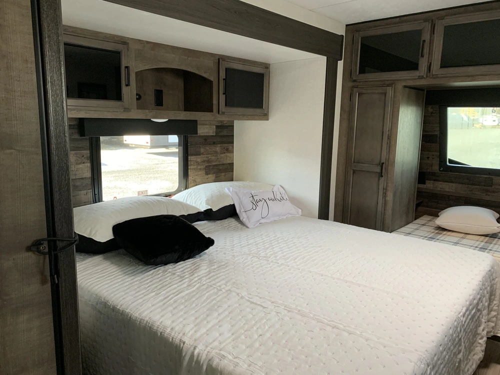 Venture Rv Sporttrek 312vbh 2023 alt