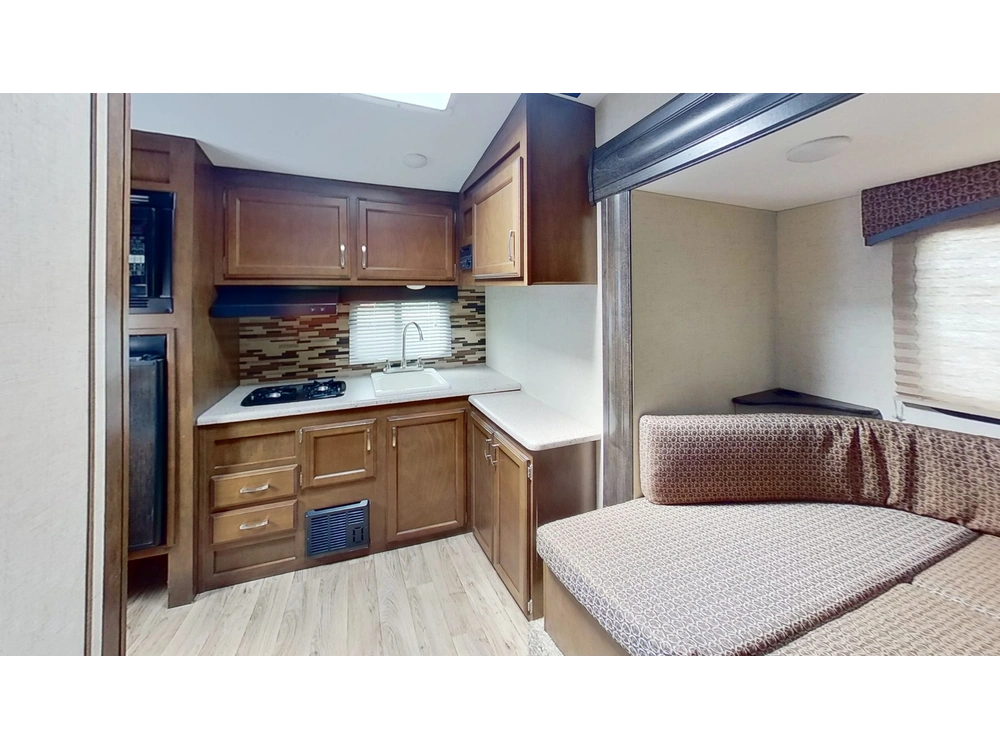 Venture Rv Sonic Lite 167vms 2018 alt