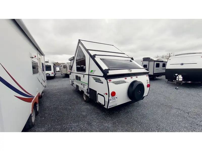 2020 Rockwood Premier 223A thumbnail 5