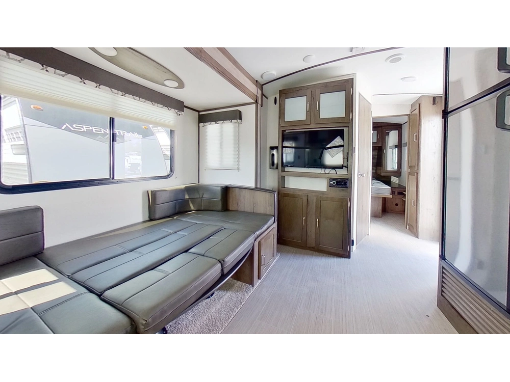 2020 Keystone Rv Passport Ultra-lite Gt Series 2521rl alt