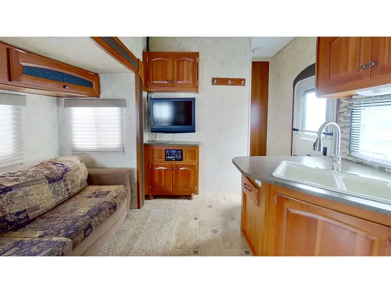 2010 Keystone RV Cougar 27SAB thumbnail 6