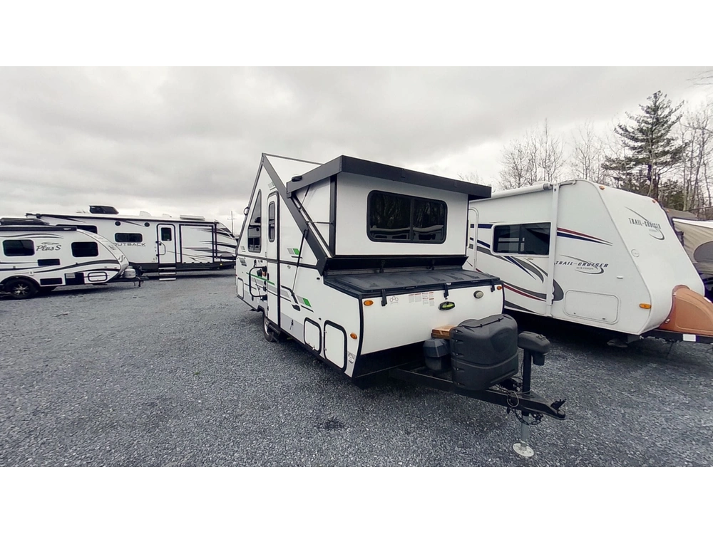 2020 Rockwood Premier 223a alt