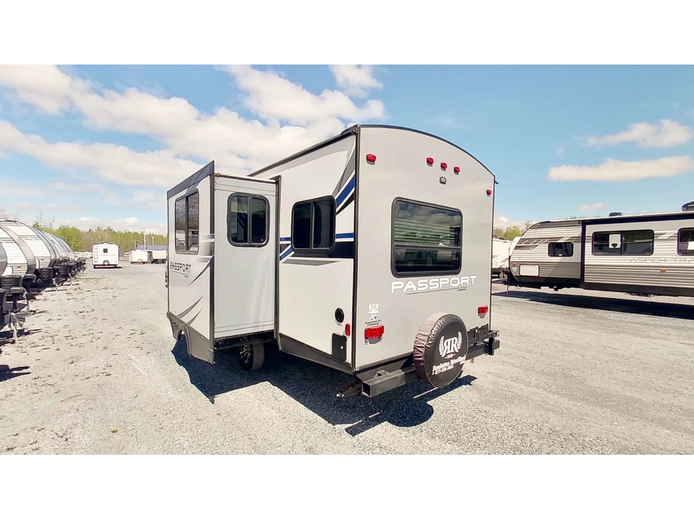 2020 Keystone Rv Passport Ultra-lite Gt Series 2521rl alt