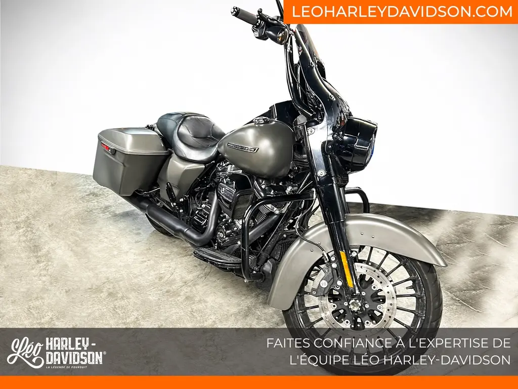 2018 Harley-Davidson FLHRXS ROAD KING SPECIAL