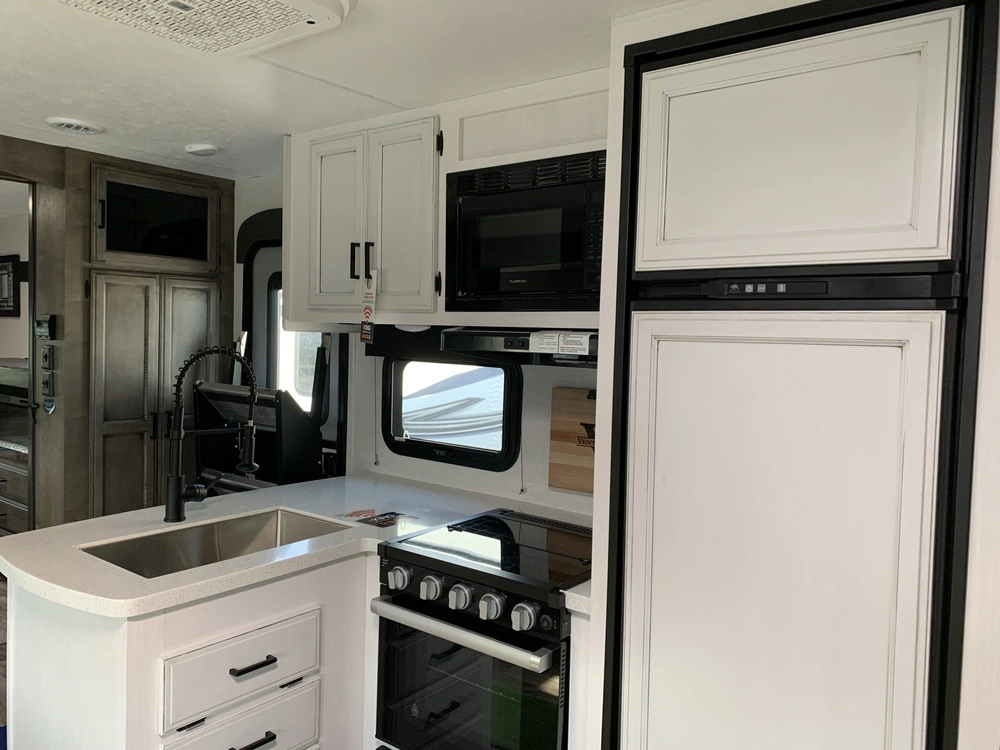 Venture Rv Sporttrek 312vbh 2023 alt
