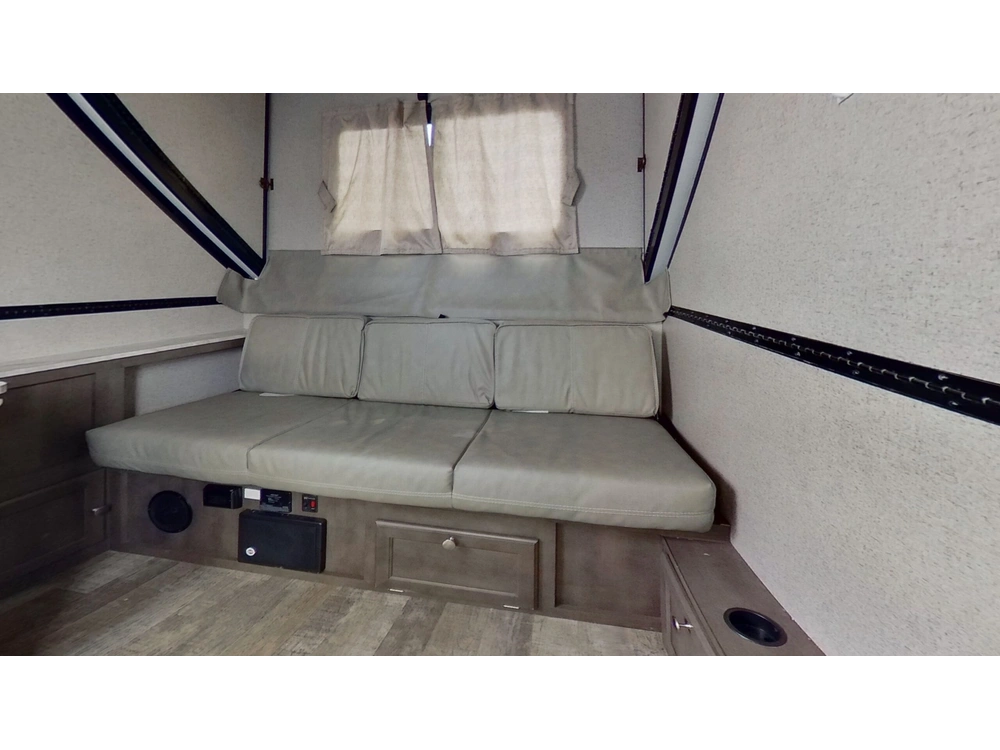 2020 Rockwood Premier 223a alt