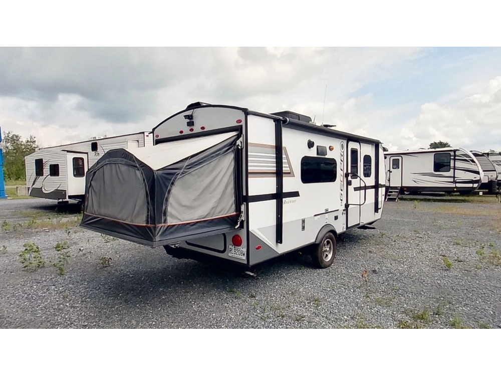 2018 Rockwood Geo-pro 17pr alt