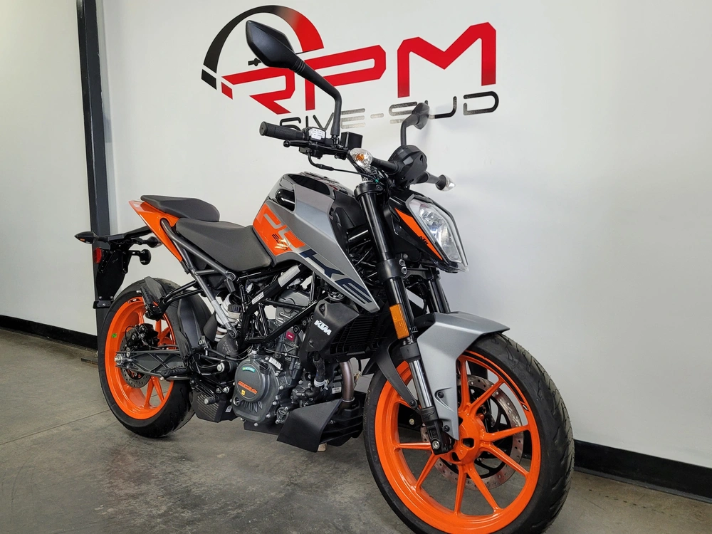 Ktm 200 Duke *0.99% Sur 60 Mois 2023 alt