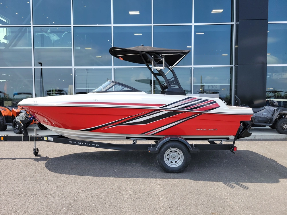 Bayliner Vr4 2023 alt