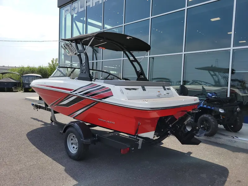 2023 Bayliner VR4