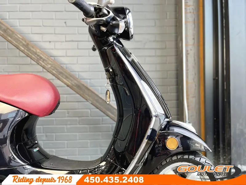 2015 Vespa PRIMAVERA 50 thumbnail 6
