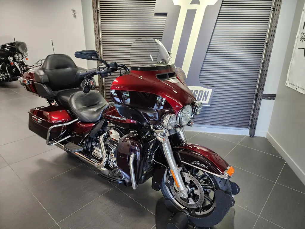 Harley-Davidson FLHTK Ultra LimitedFLHTK 2014