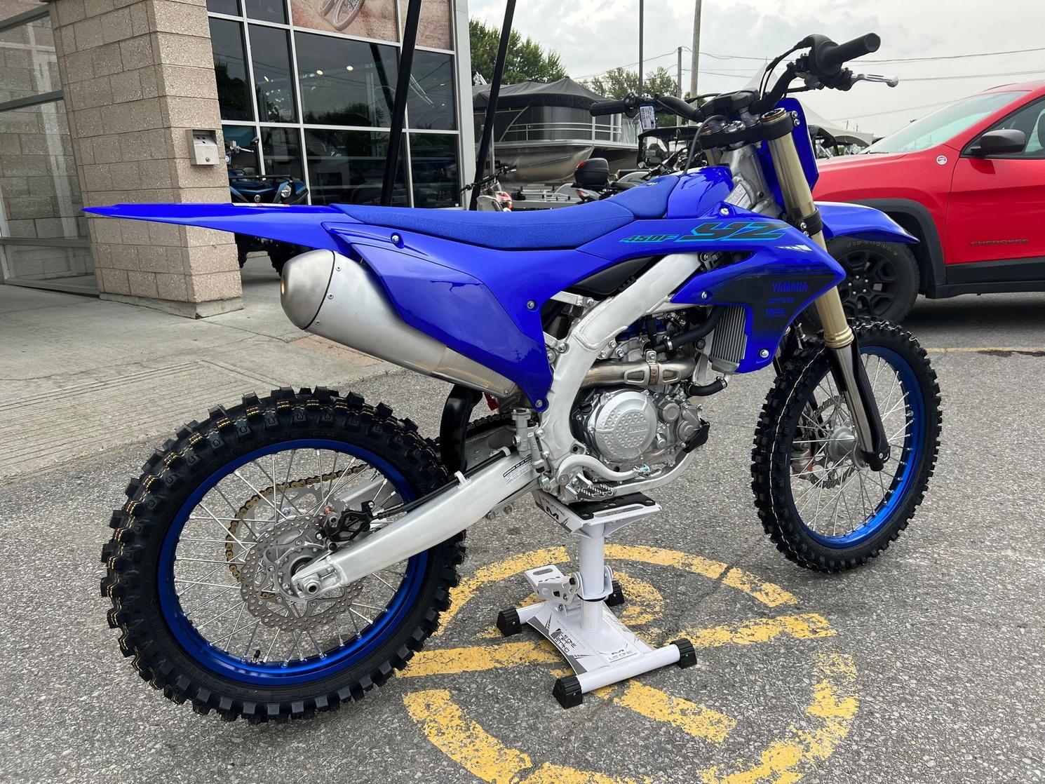 2024 Yamaha Yz450f - En Inventaire - Grégoire Sport