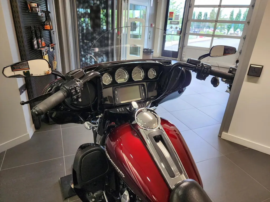 Harley-Davidson FLHTK Ultra LimitedFLHTK 2014