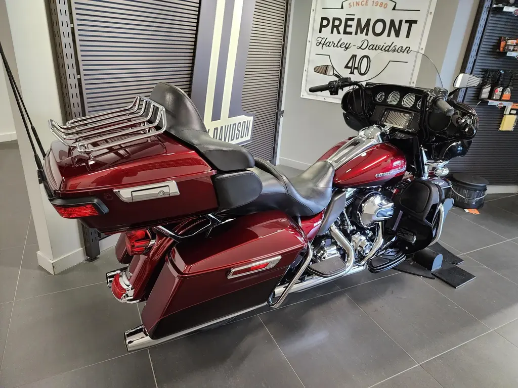 Harley-Davidson FLHTK Ultra LimitedFLHTK 2014