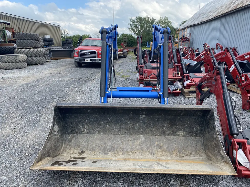 2018 New Holland 665TL