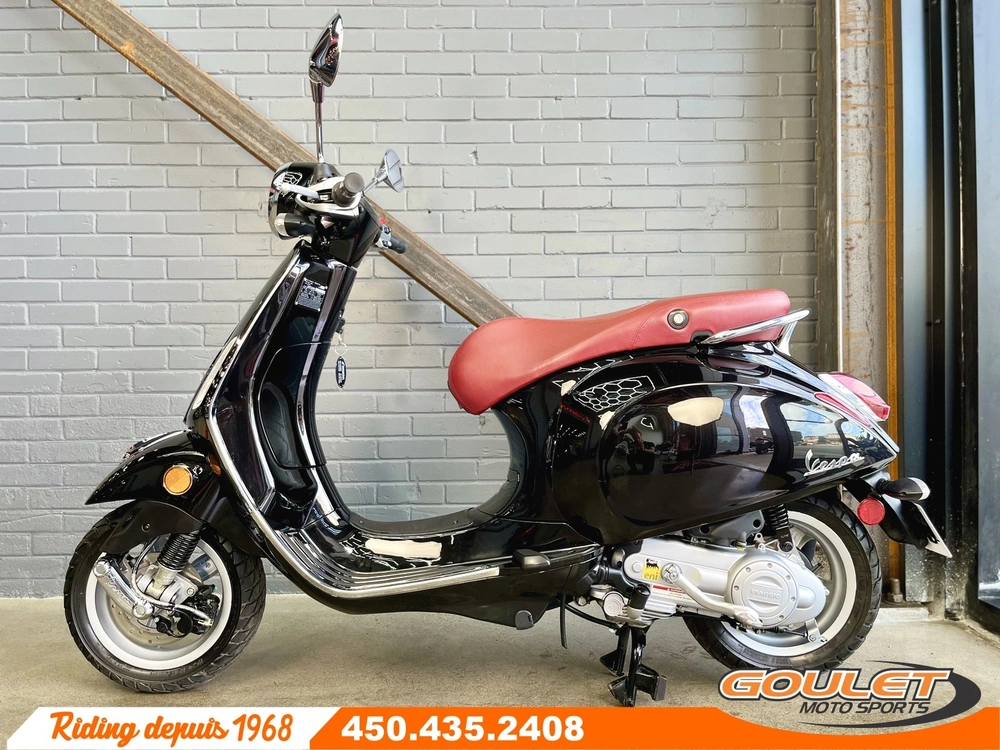 Vespa Primavera 50 2015 alt