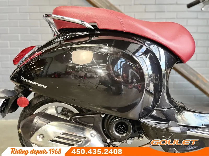 2015 Vespa PRIMAVERA 50 thumbnail 5
