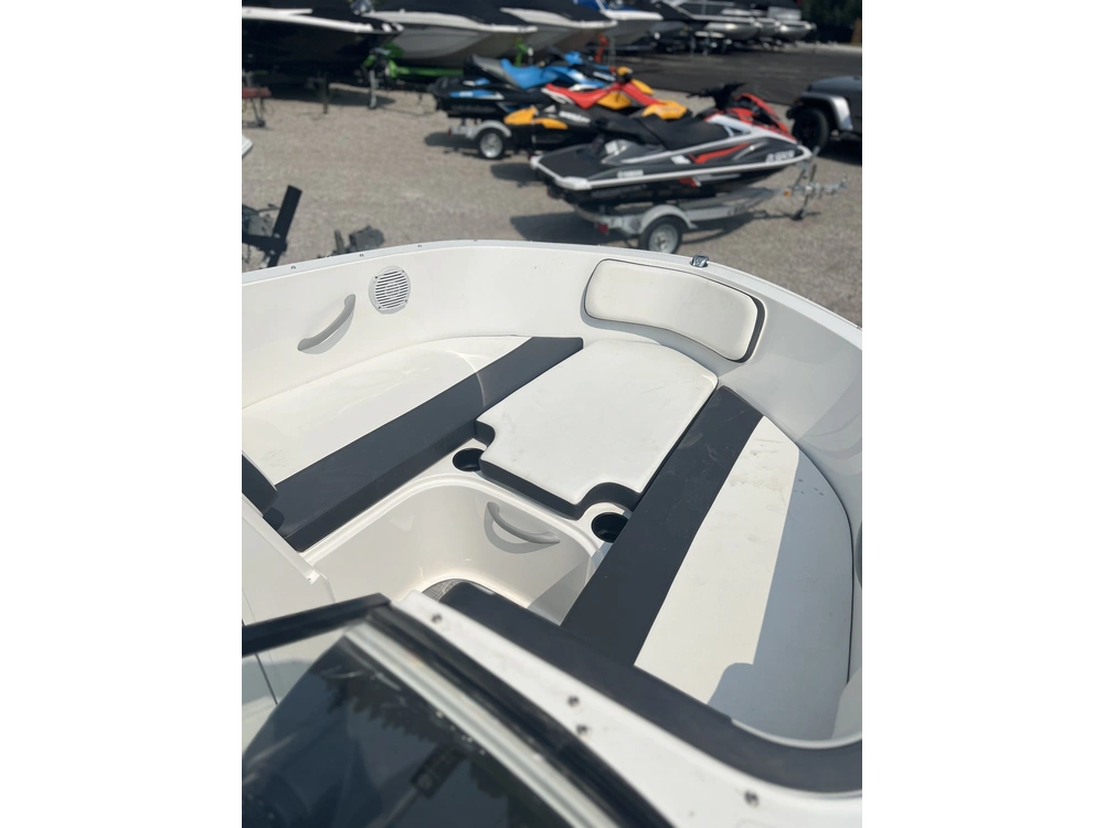 2021 Bayliner Vr4 All-in Pricing* alt