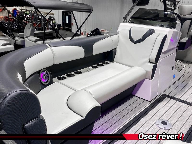 Montara Ponton Bateau Surf-boss 25 2.0 Démonstrateur 2023 alt