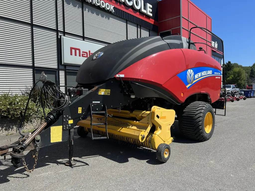 New Holland BB340R 2014