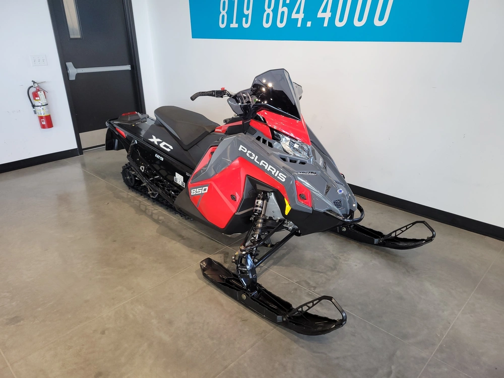 Polaris 850 Indy Xc 129 1 000$ De Rabais, Jusqu'au 30-06-25 2024 alt