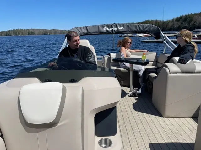 2023 Legend Q-Series Cottage SPORT PRO