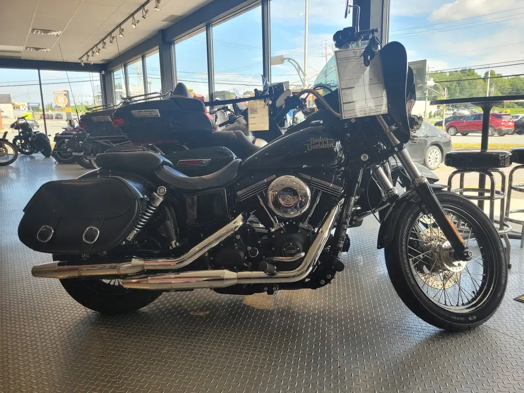 2015 Harley-Davidson FXDB