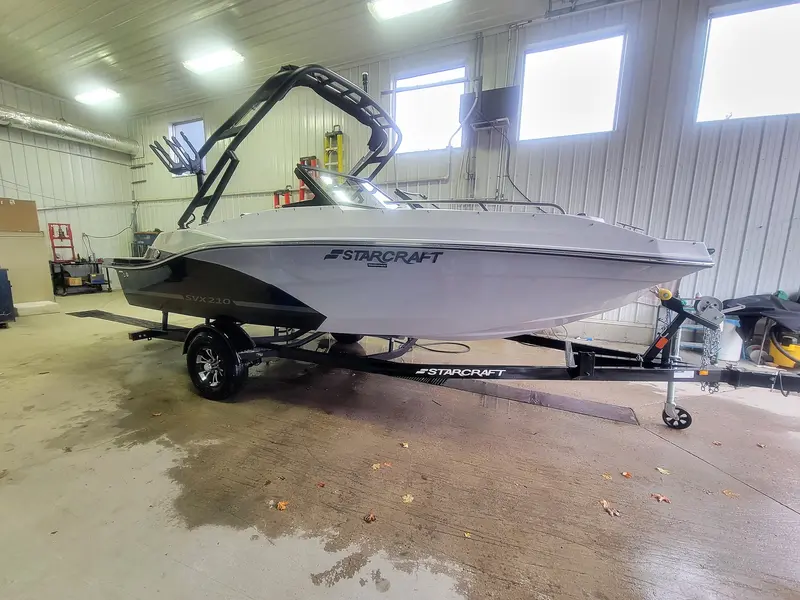 2023 Starcraft SVX 210 IO