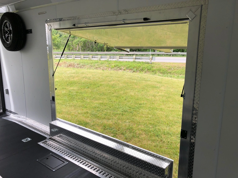 Legend 8.5x28 Trailmaster Rampe Grise Et Porte De Côté 2024 alt