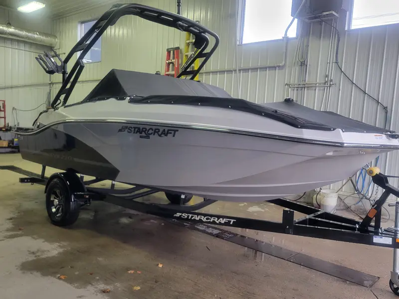 2023 Starcraft SVX 210 IO