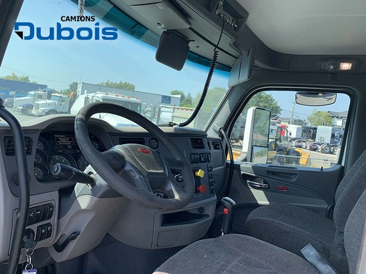 2017 Peterbilt 579 alt
