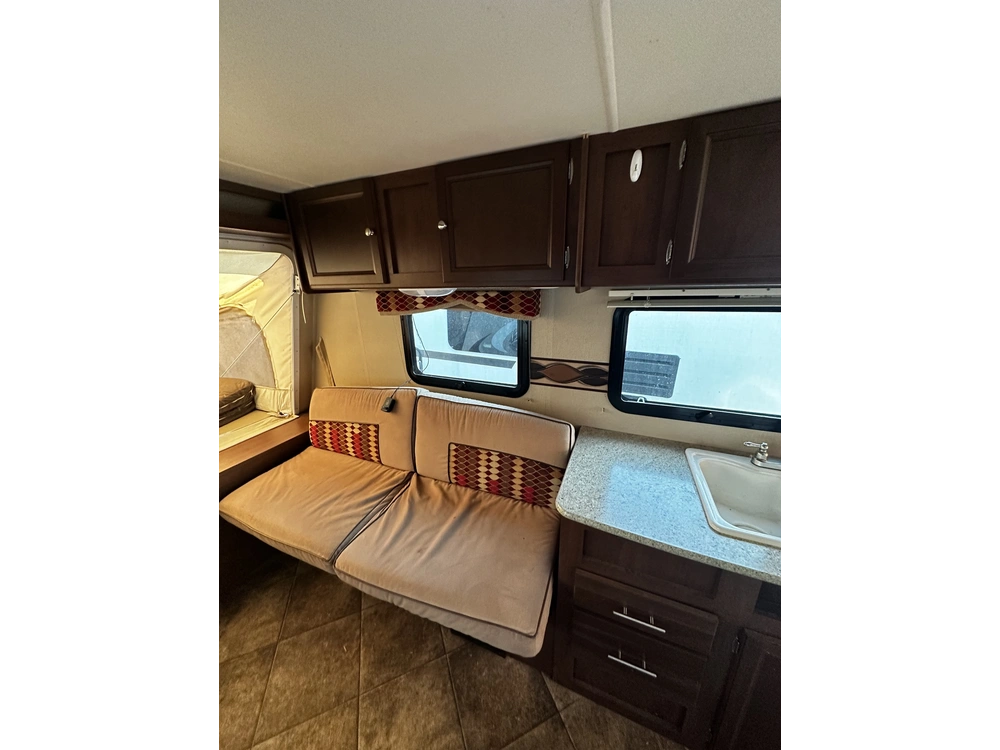 Dutchmen Kodiak 186e 2015 alt