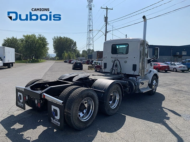 2017 Peterbilt 579 alt