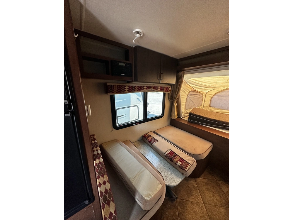 Dutchmen Kodiak 186e 2015 alt
