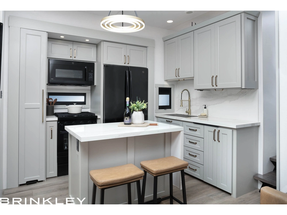 Brinkley Rv G 3500 2026 alt