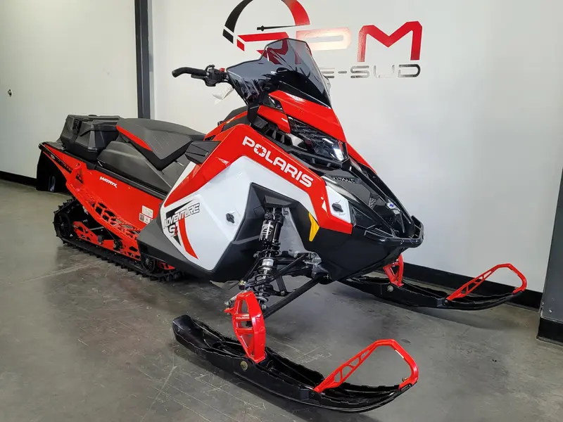 2023 Polaris PROSTAR S4 Indy Adventure 137`
