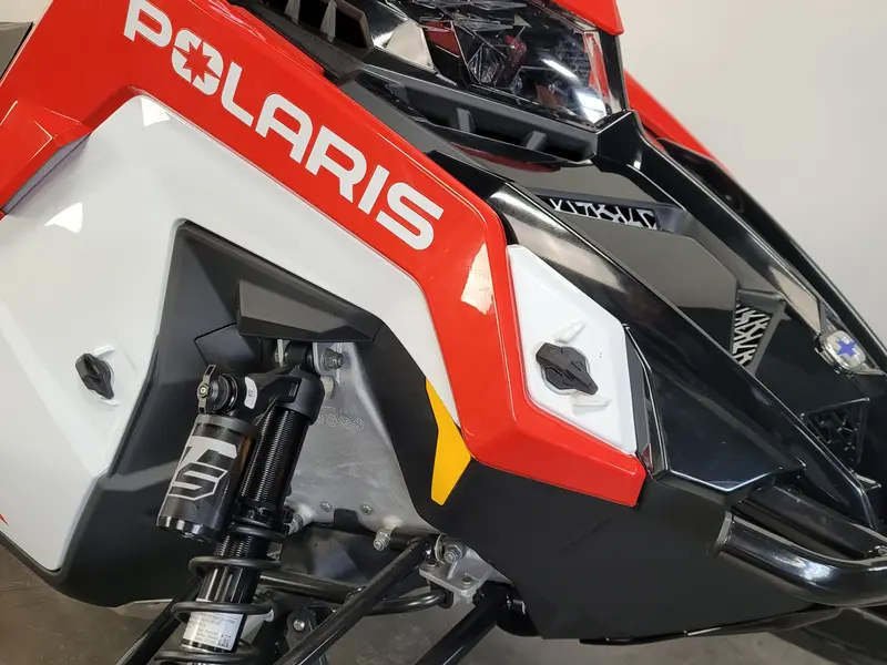 2023 Polaris PROSTAR S4 Indy Adventure 137`